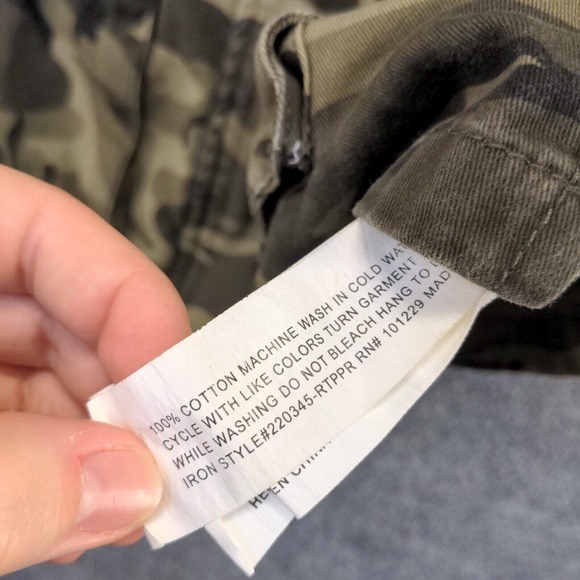 Ashley by 26 International Women's Zip Up Utility Vest Camo Small Multi Pockets - Picture 9 of 12